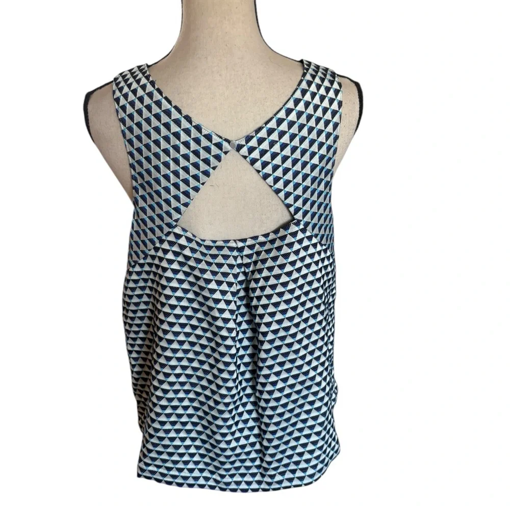 Anthropology HD in Paris Blue & White symmetric top size 14 - Picture 4 of 10